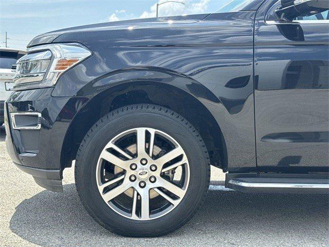 used 2022 Ford Expedition Max car, priced at $45,995