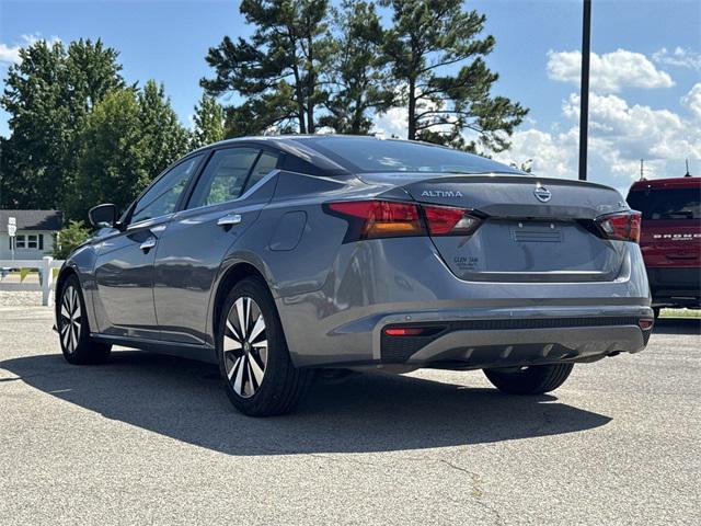 used 2022 Nissan Altima car, priced at $20,500