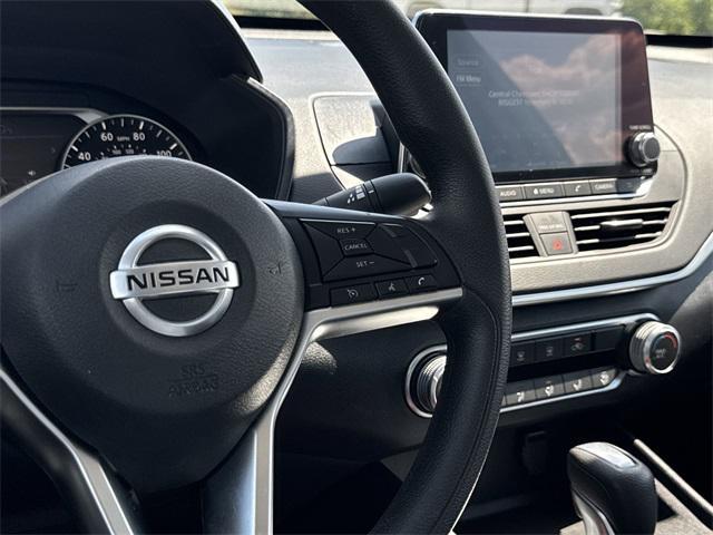 used 2022 Nissan Altima car, priced at $20,500