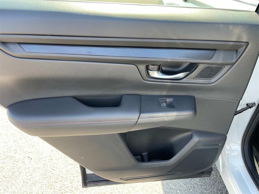 used 2025 Honda CR-V Hybrid car, priced at $36,650