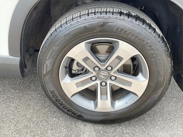 used 2024 Honda Pilot car, priced at $38,000