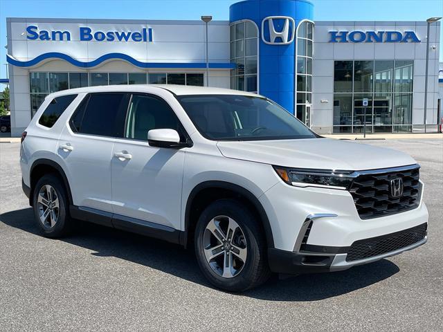 new 2025 Honda Pilot car, priced at $45,405