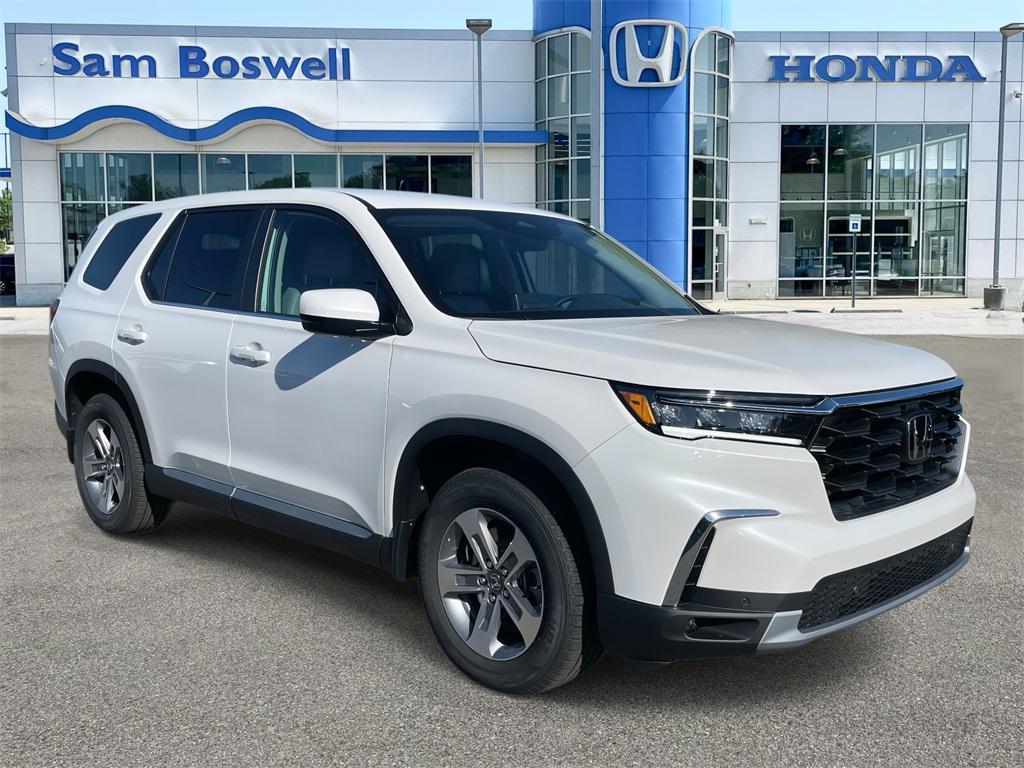 new 2025 Honda Pilot car, priced at $45,430