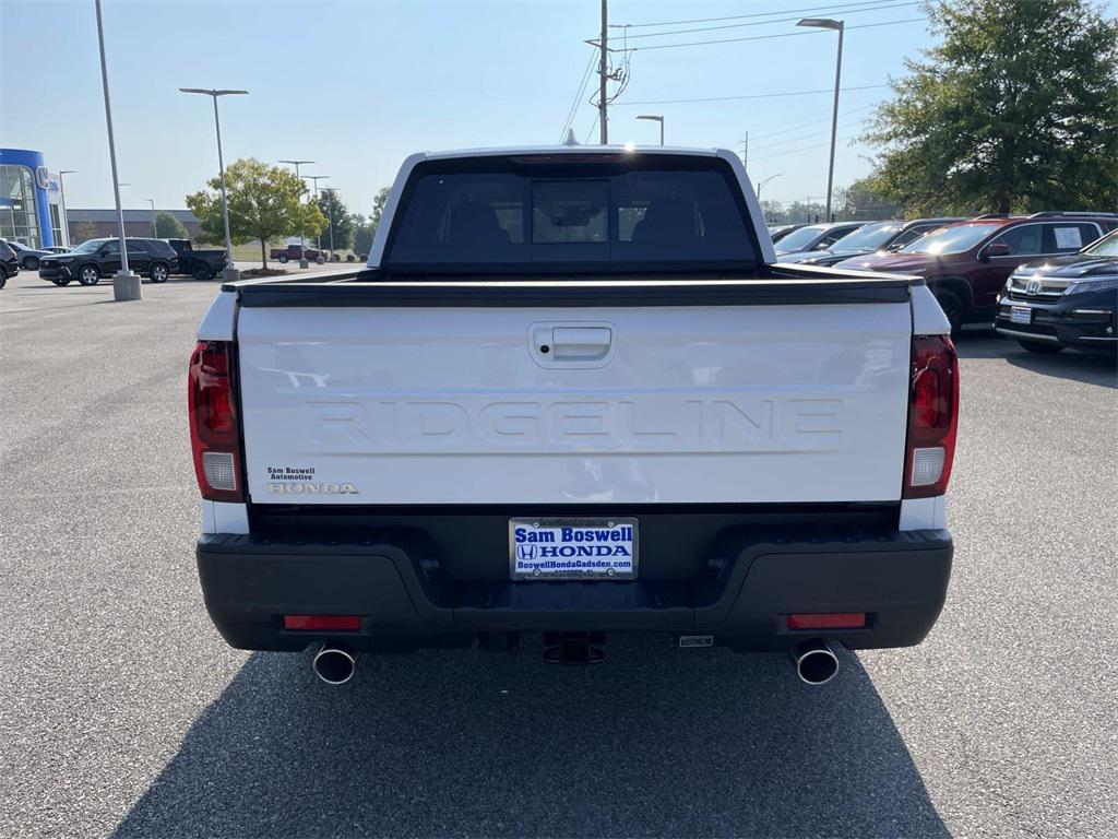 new 2025 Honda Ridgeline car, priced at $44,180
