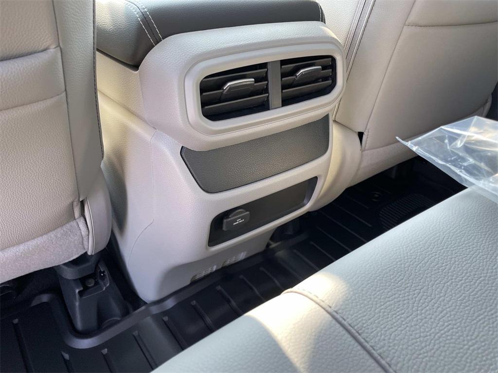 new 2025 Honda Ridgeline car, priced at $44,180