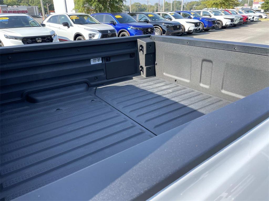 new 2025 Honda Ridgeline car, priced at $44,180