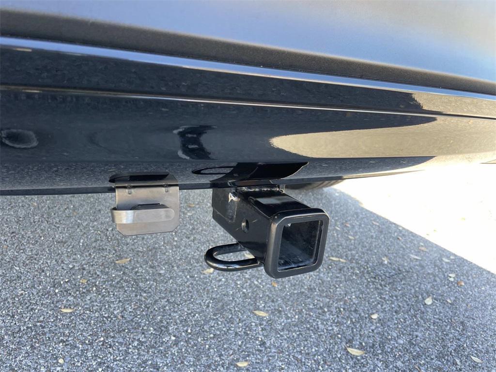 used 2022 Honda Pilot car, priced at $29,000