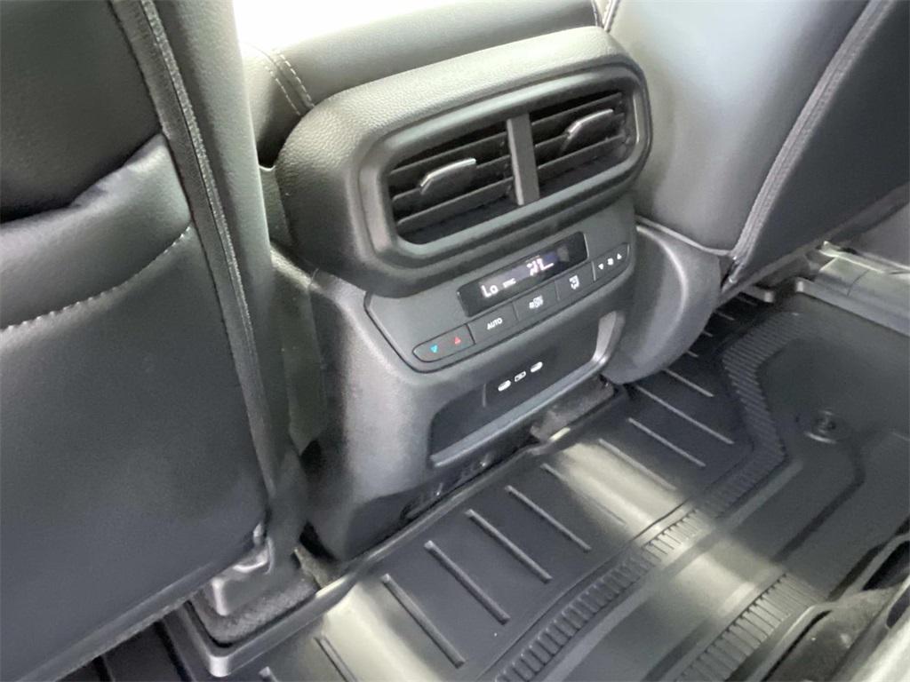 new 2025 Honda Pilot car, priced at $45,430
