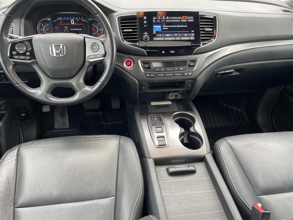 used 2021 Honda Pilot car, priced at $19,100