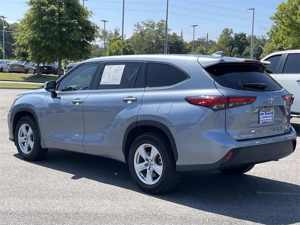 used 2020 Toyota Highlander car, priced at $21,900