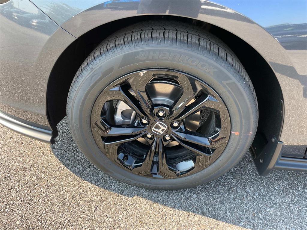 new 2025 Honda Accord car, priced at $31,710