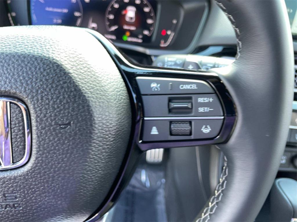 used 2025 Honda Civic Hybrid car, priced at $29,500