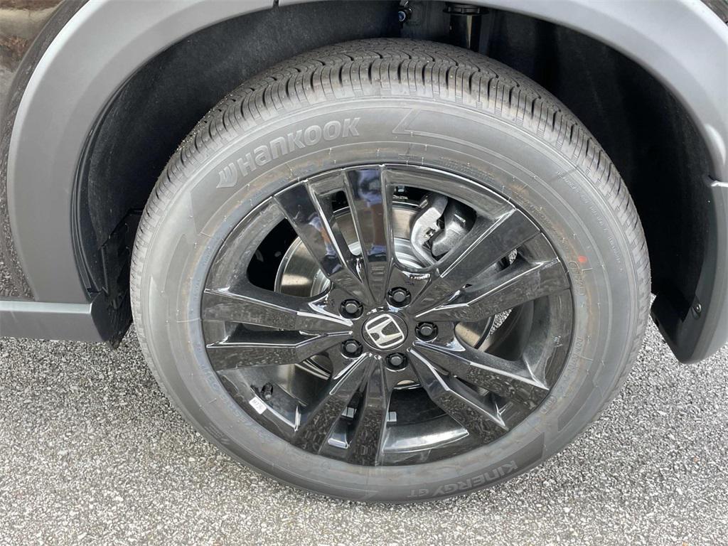new 2026 Honda HR-V car, priced at $28,700