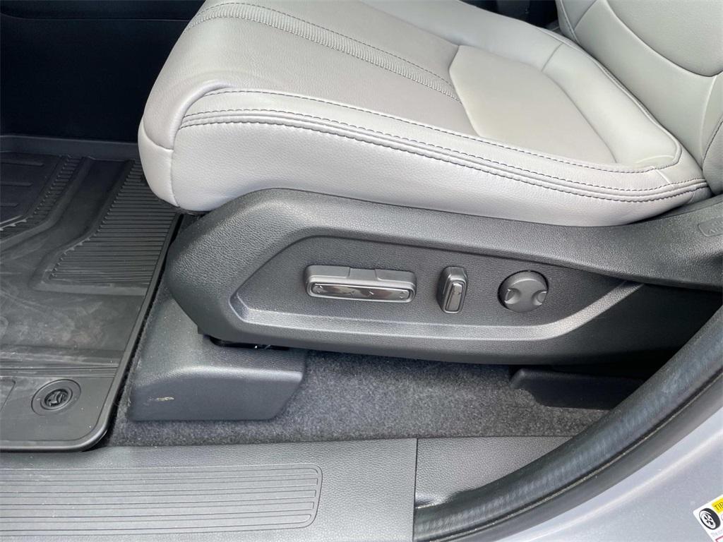 used 2023 Honda Pilot car, priced at $41,850