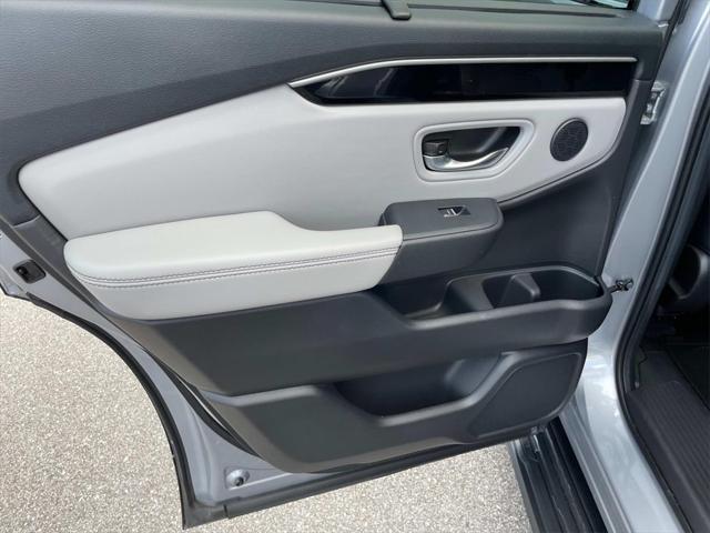 used 2023 Honda Pilot car, priced at $44,500