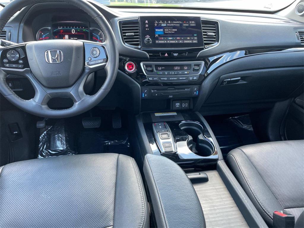used 2022 Honda Pilot car, priced at $38,150