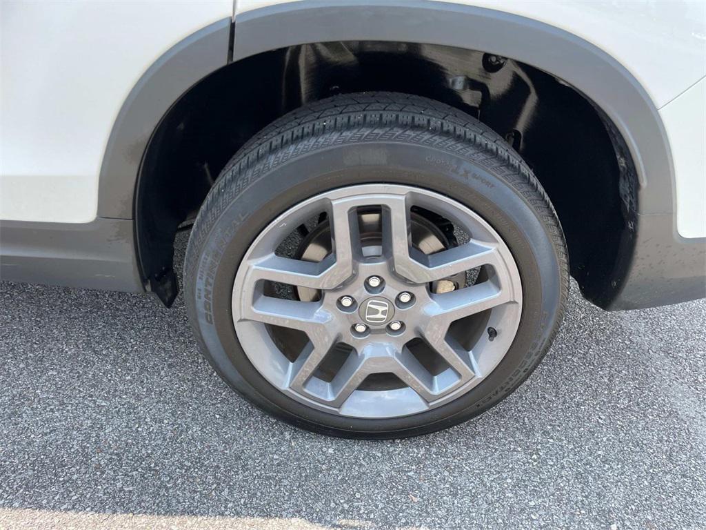 used 2023 Honda Passport car, priced at $33,100