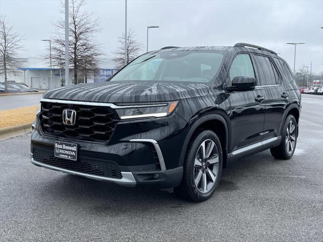 new 2025 Honda Pilot car, priced at $54,530