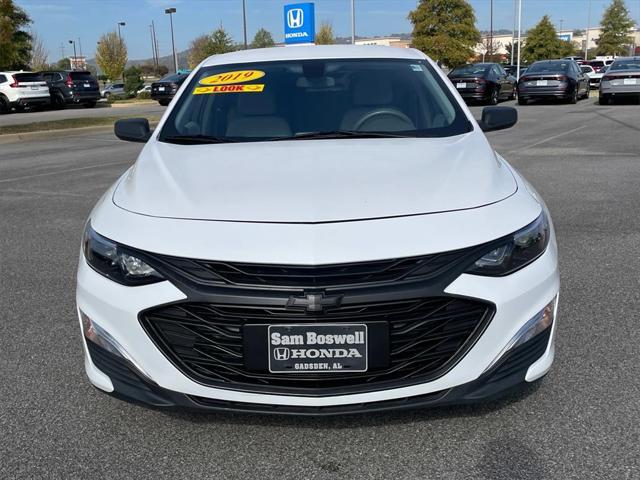 used 2019 Chevrolet Malibu car, priced at $13,899