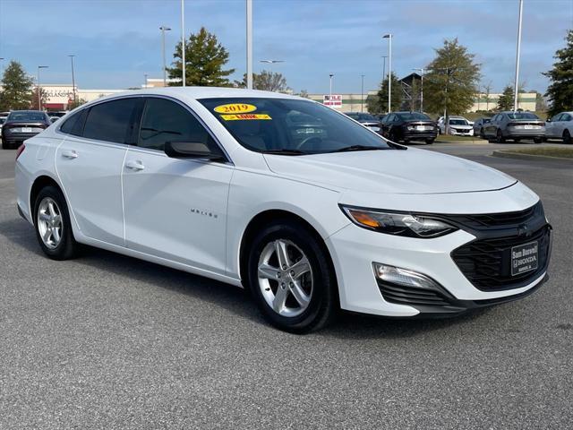 used 2019 Chevrolet Malibu car, priced at $13,899