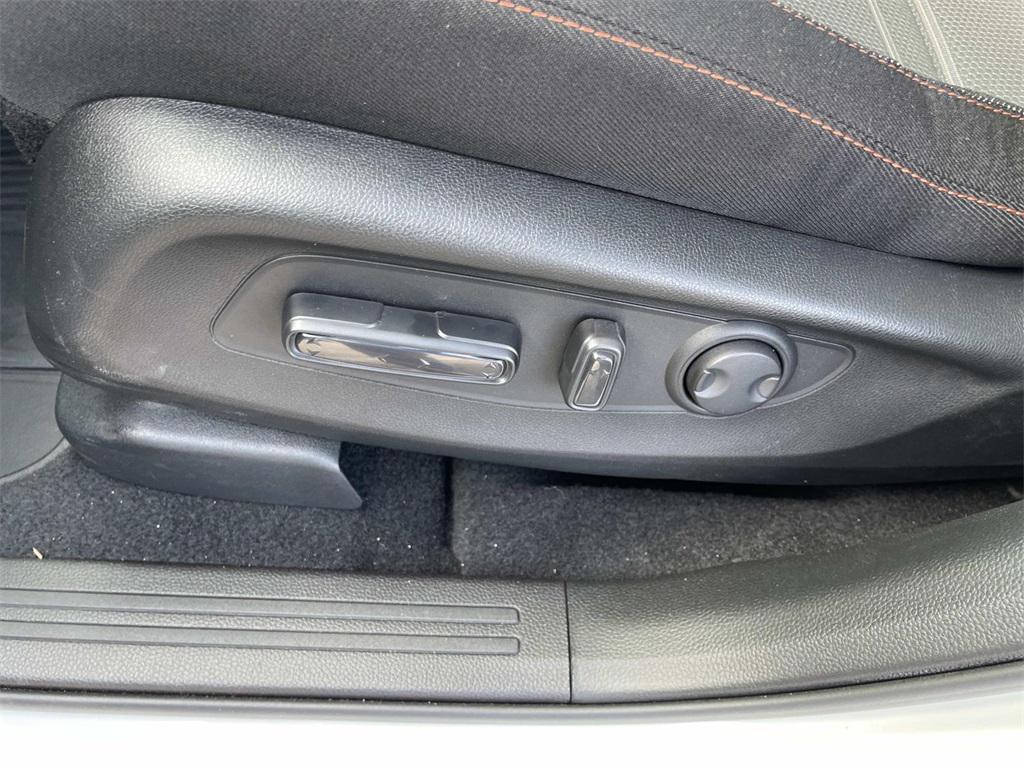 new 2026 Honda CR-V Hybrid car, priced at $36,785