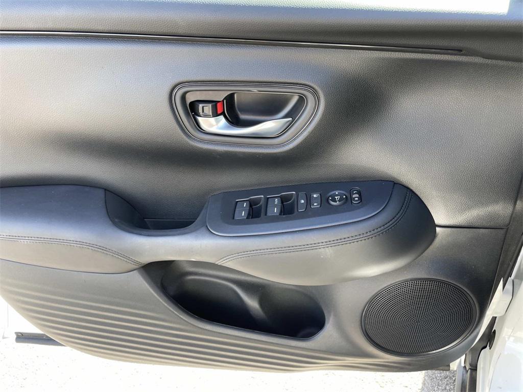 used 2025 Honda HR-V car, priced at $25,200