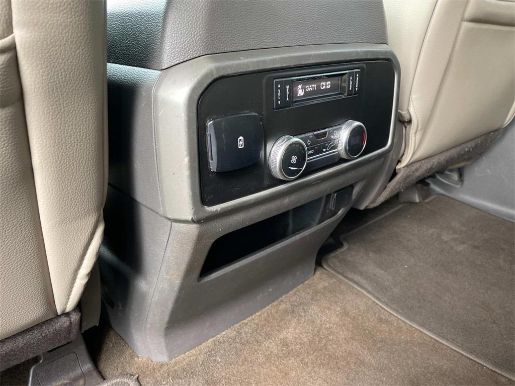 used 2019 Ford Expedition car, priced at $18,800