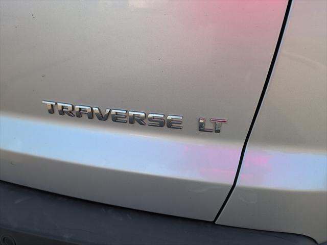 used 2012 Chevrolet Traverse car, priced at $7,500
