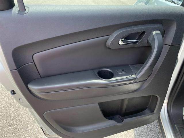 used 2012 Chevrolet Traverse car, priced at $7,400
