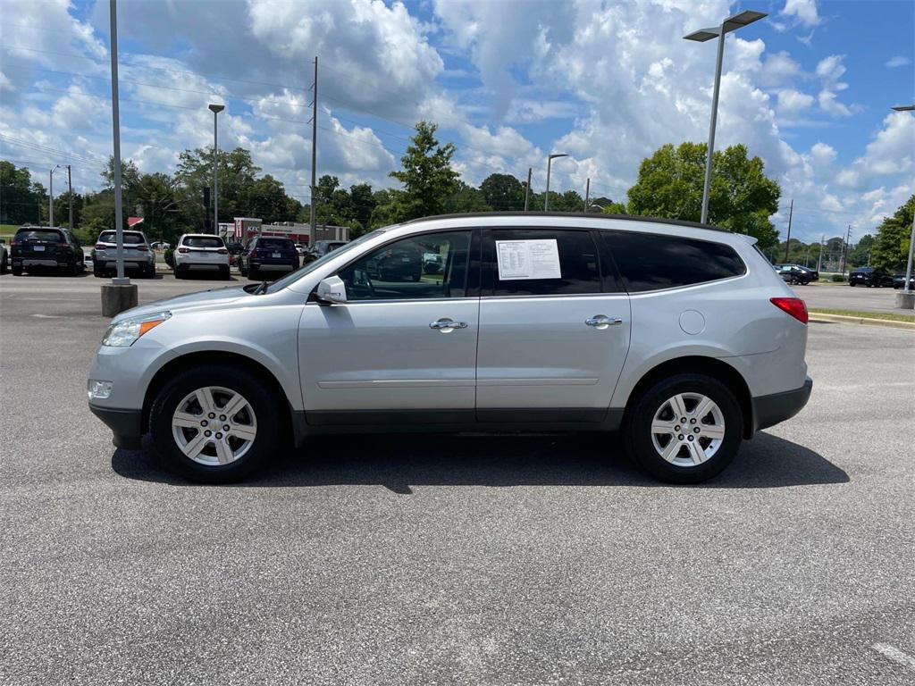 used 2012 Chevrolet Traverse car, priced at $7,000