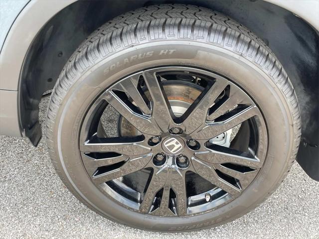 used 2022 Honda Pilot car, priced at $30,500
