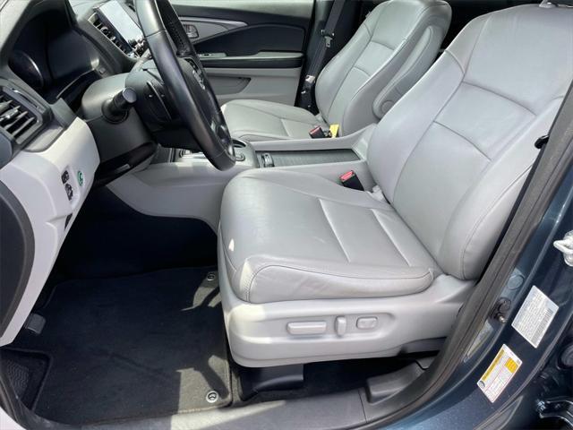 used 2022 Honda Pilot car, priced at $30,500
