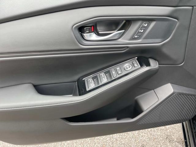 new 2025 Honda Accord Hybrid car, priced at $40,450