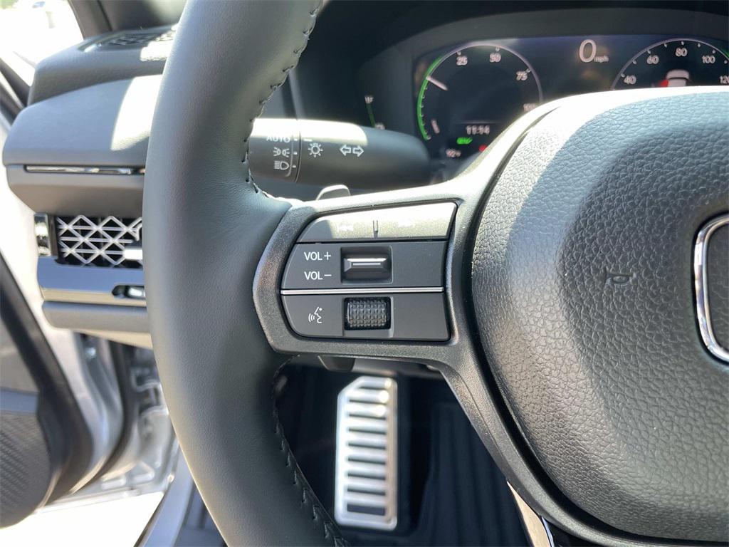 new 2025 Honda Accord Hybrid car, priced at $36,525