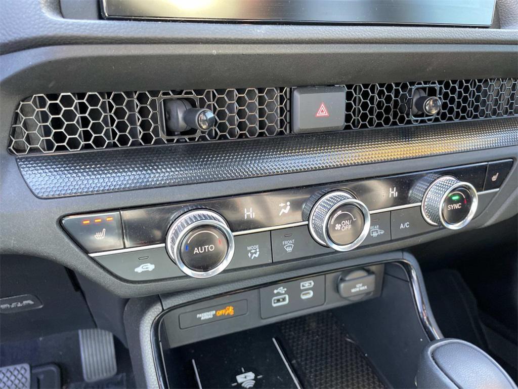 used 2025 Honda CR-V Hybrid car, priced at $34,800