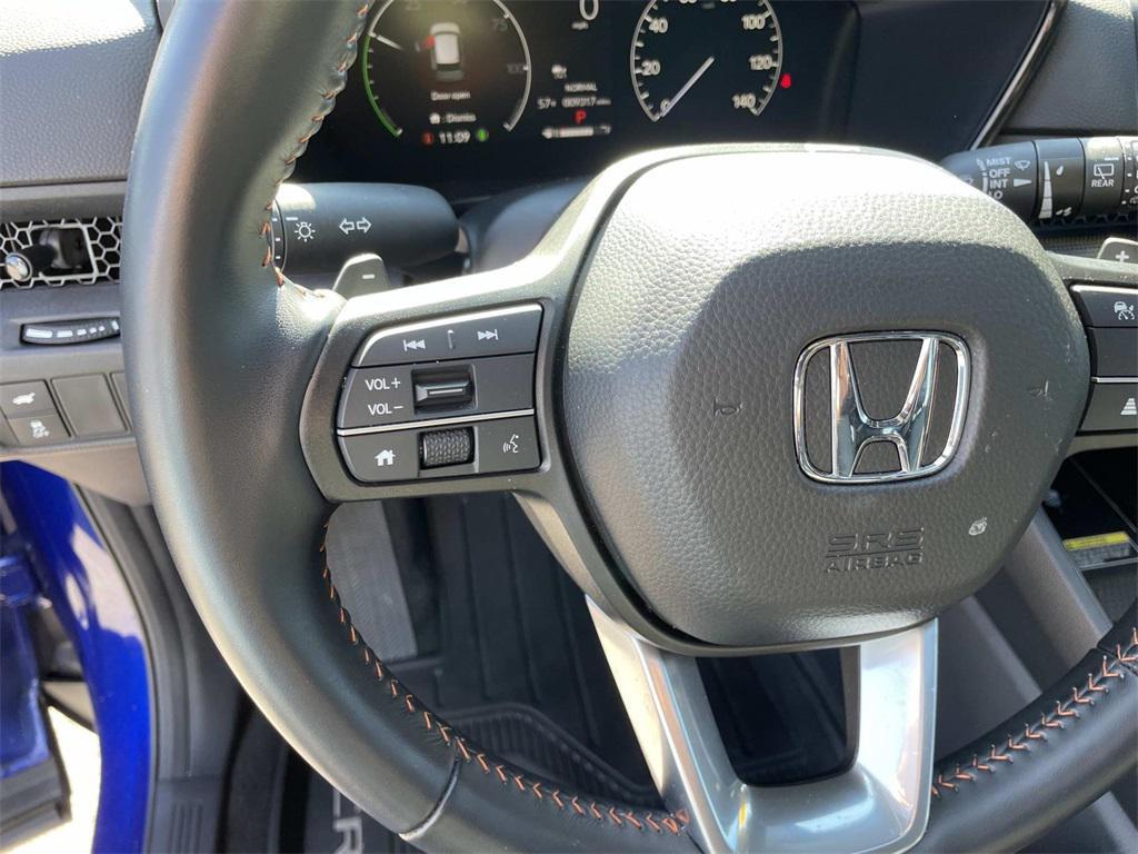 used 2025 Honda CR-V Hybrid car, priced at $34,800