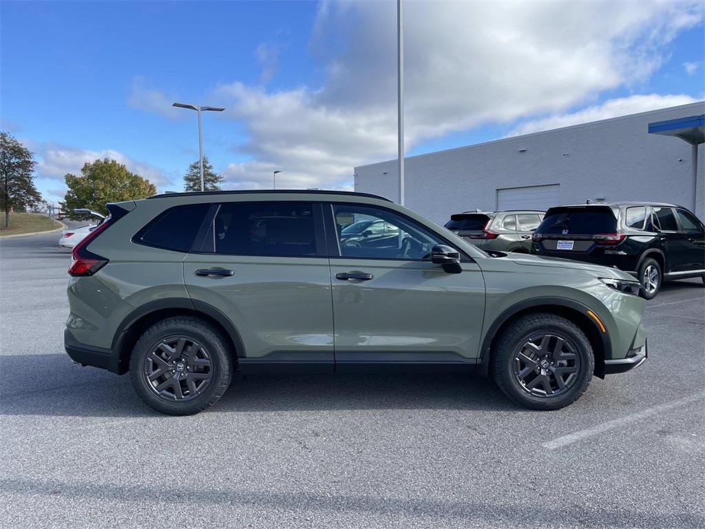 new 2026 Honda CR-V Hybrid car, priced at $39,955