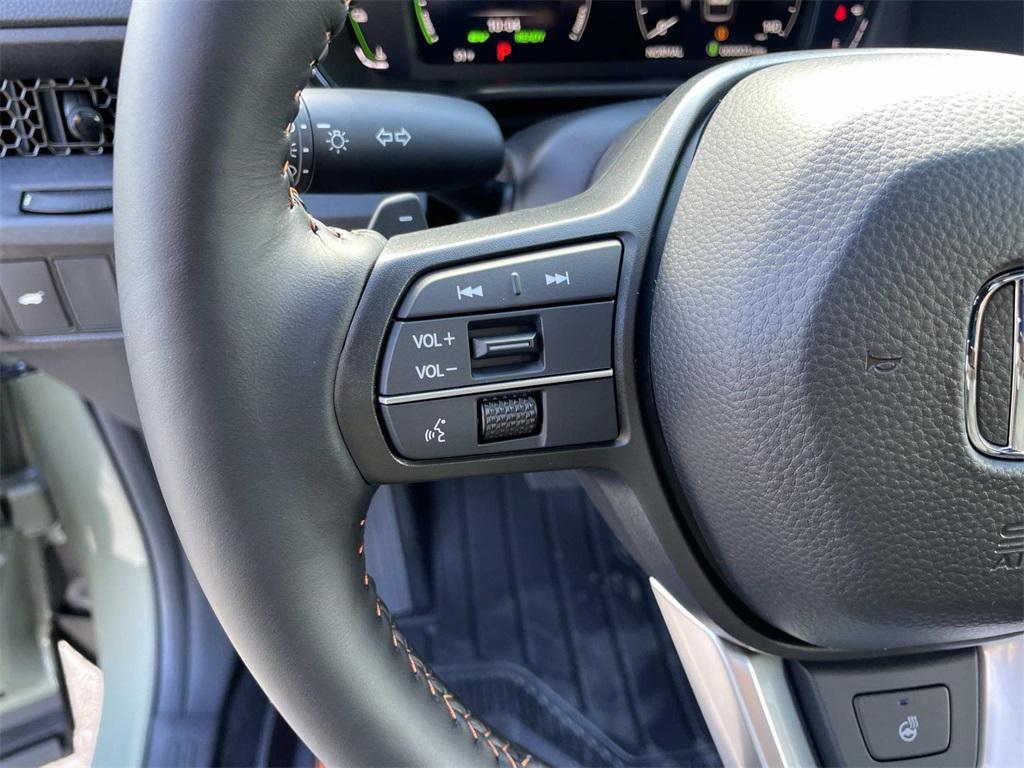 new 2026 Honda CR-V Hybrid car, priced at $39,955