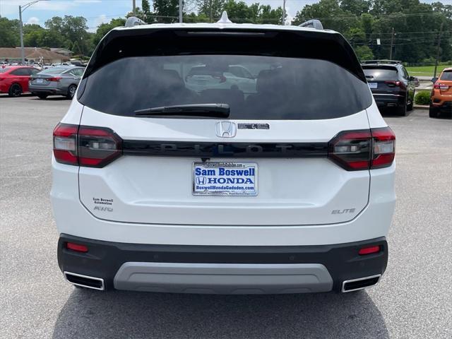 new 2025 Honda Pilot car, priced at $45,405