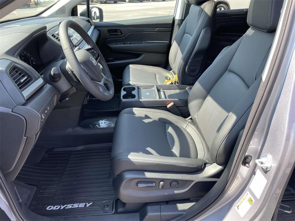 new 2026 Honda Odyssey car, priced at $43,540