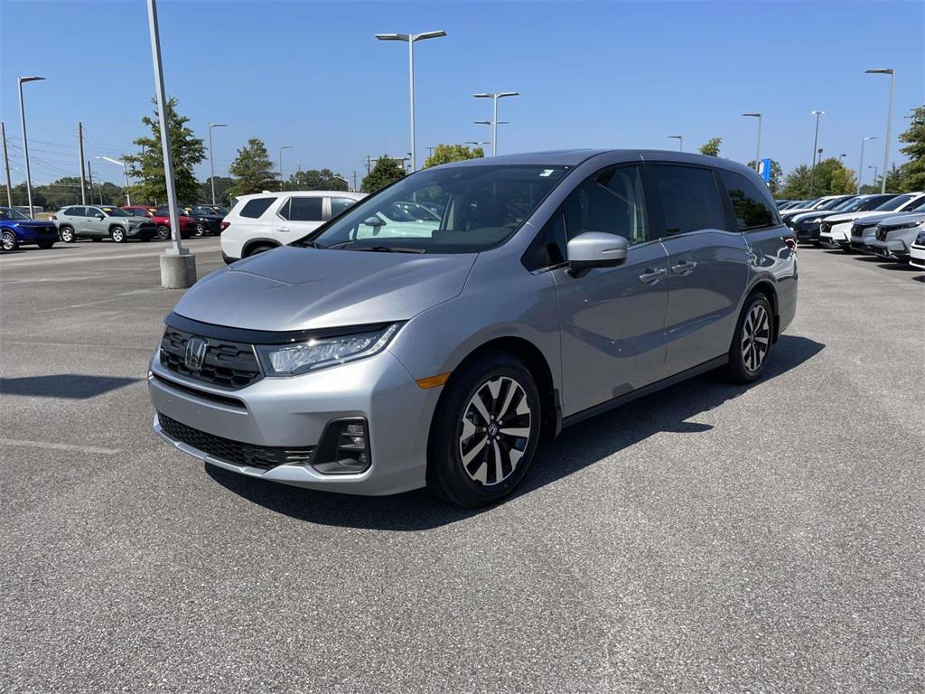 new 2026 Honda Odyssey car, priced at $43,540