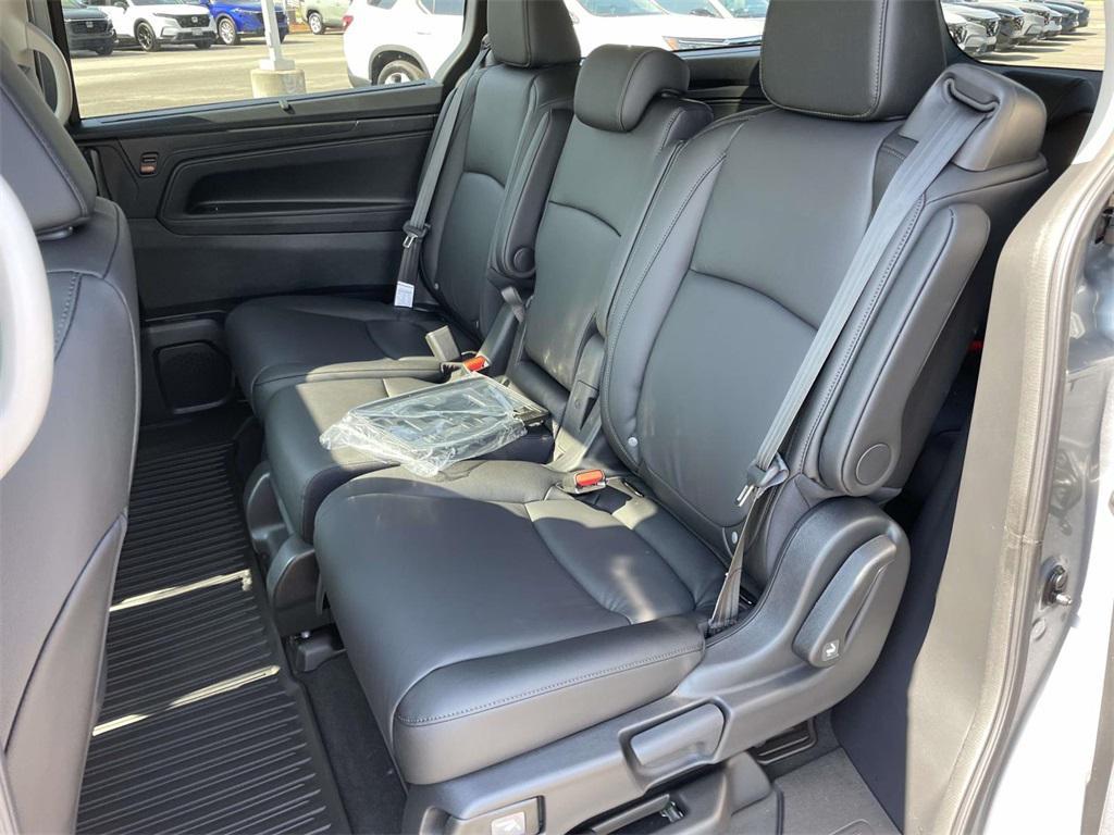 new 2026 Honda Odyssey car, priced at $43,540