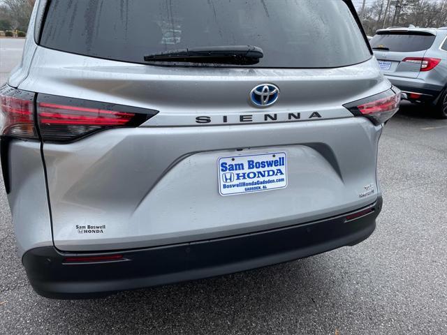 used 2022 Toyota Sienna car, priced at $35,258