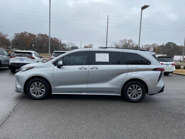 used 2022 Toyota Sienna car, priced at $35,258