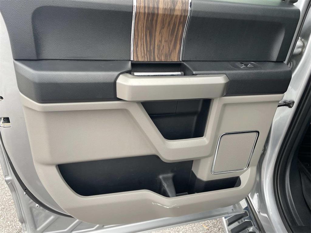 used 2020 Ford F-150 car, priced at $33,000