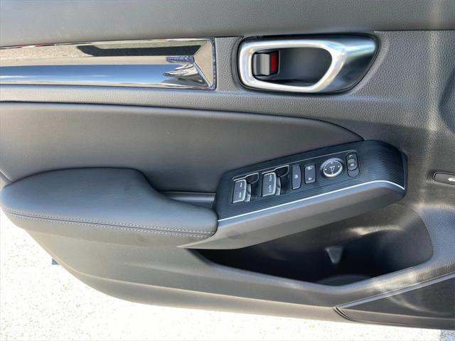 new 2025 Honda Civic Hybrid car, priced at $33,100