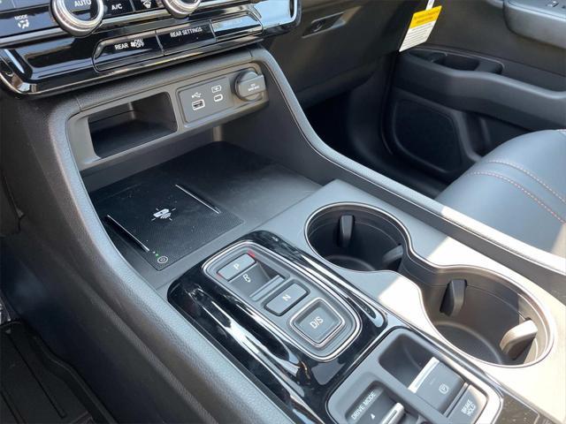 new 2025 Honda Pilot car, priced at $50,850