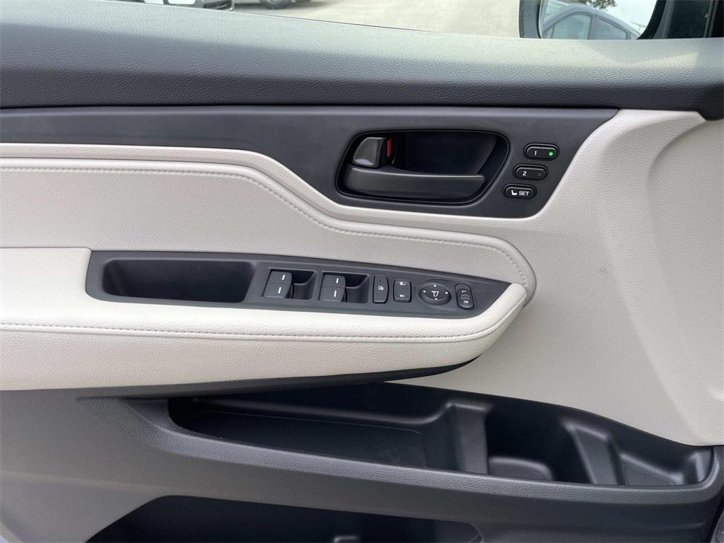 new 2026 Honda Odyssey car, priced at $44,135