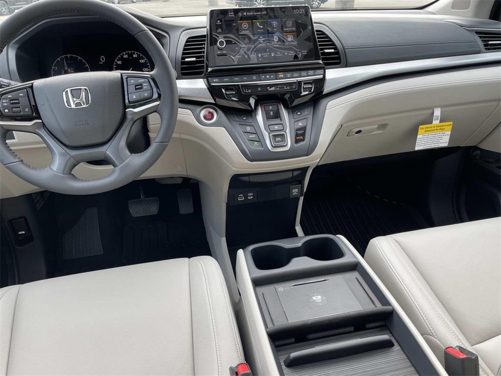 new 2026 Honda Odyssey car, priced at $44,135