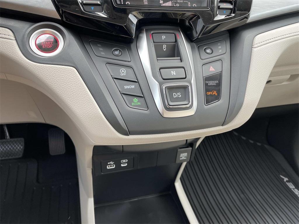 new 2026 Honda Odyssey car, priced at $44,135